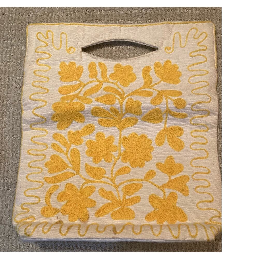 Moyna Floral Embroidery Convertible Foldover Handbag Clutch ~ Darling